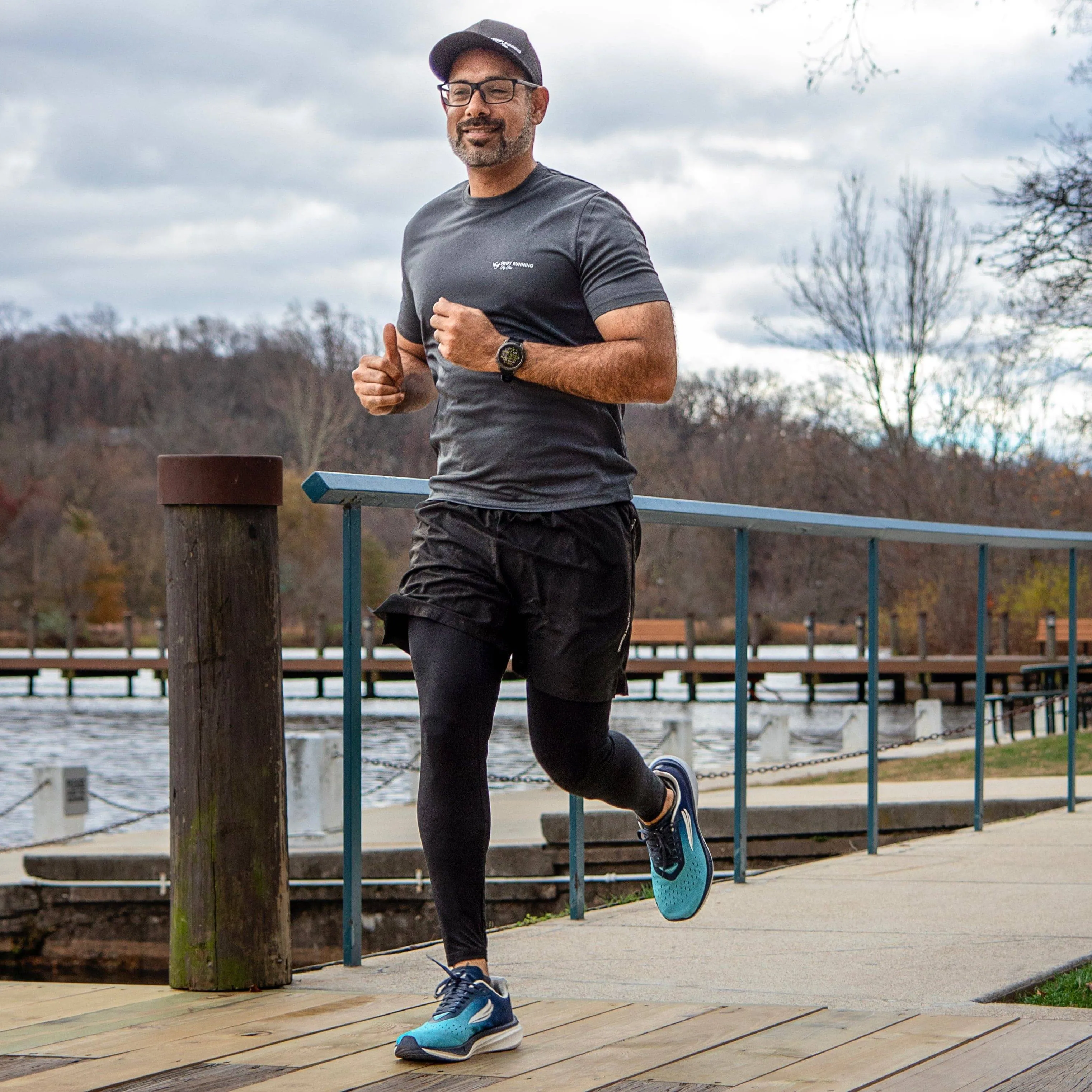 APUS Blue Men Running Shoe Flexible functional - training running shoes