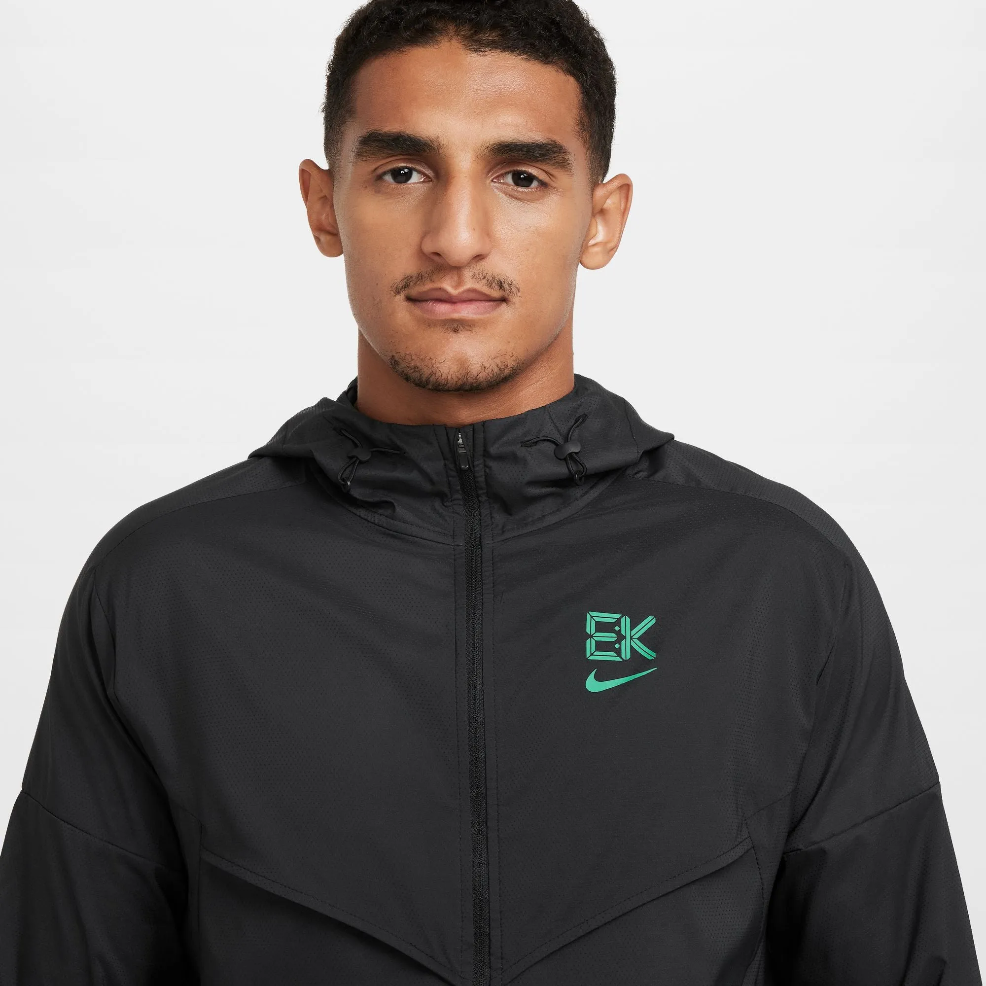 Outdoor Use Nike Men's Dri-FIT Kipchoge Windrunner Jacket Black / Stadium Green